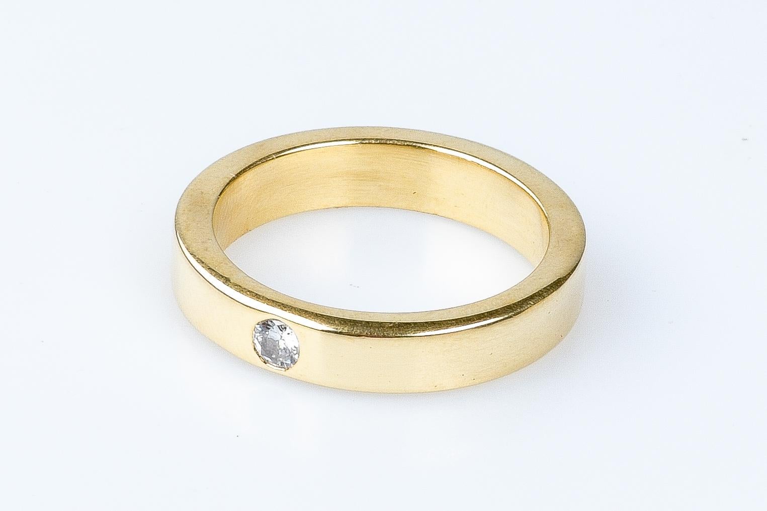 18 carat yellow gold diamond ring For Sale 1