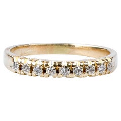 18 carat yellow gold diamond ring