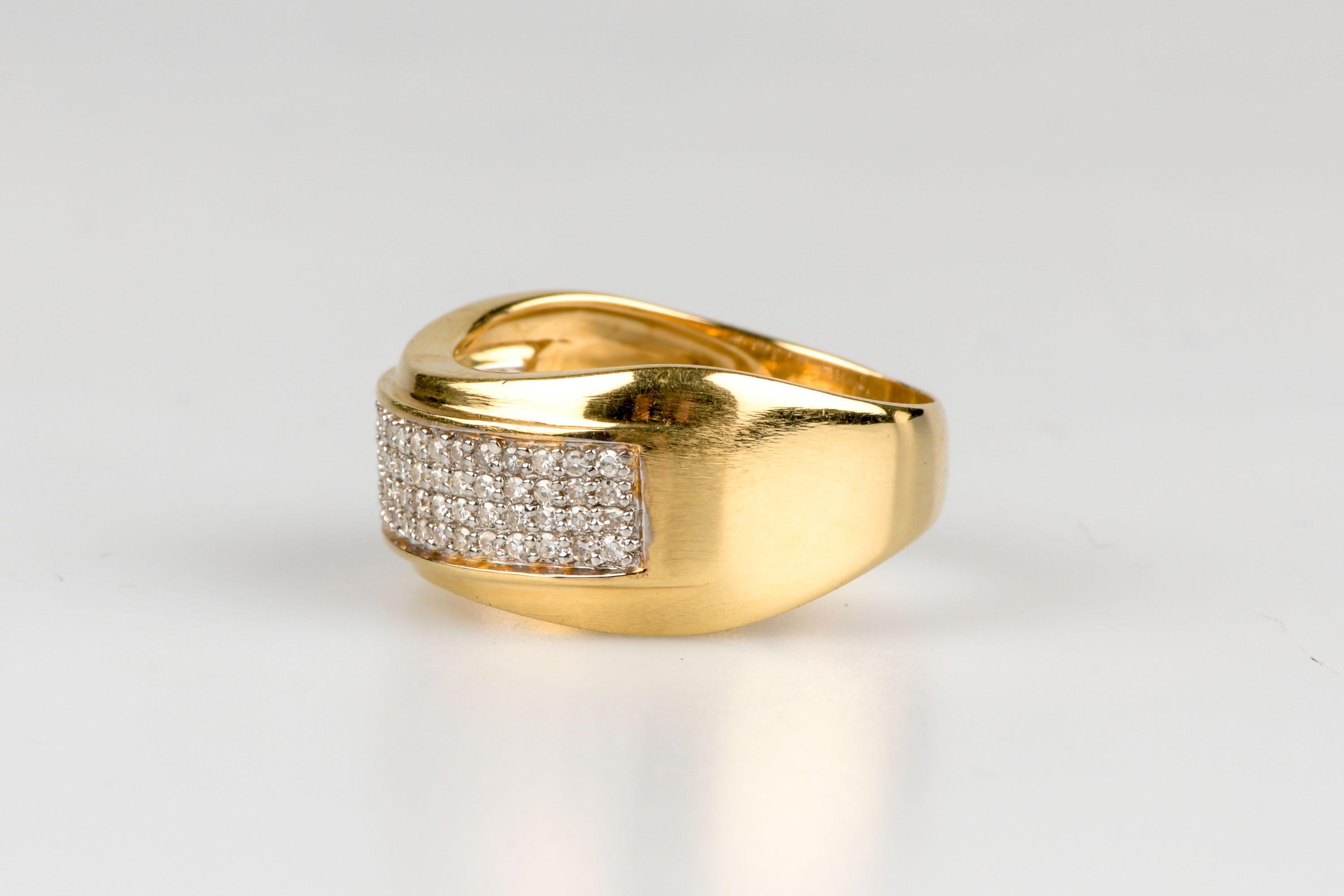 18 carat yellow gold diamonds ring In Excellent Condition For Sale In Monte-Carlo, MC