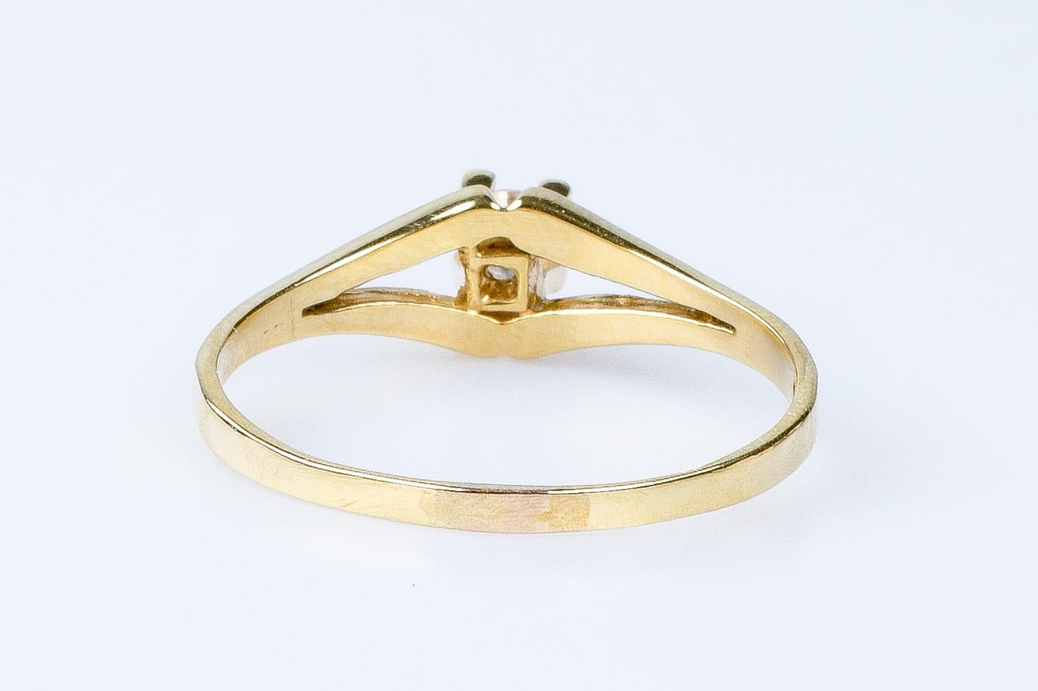 18 carat yellow gold diamonds ring For Sale 2