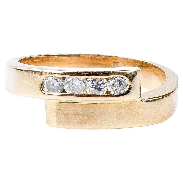 18 carat yellow gold diamonds ring For Sale at 1stDibs