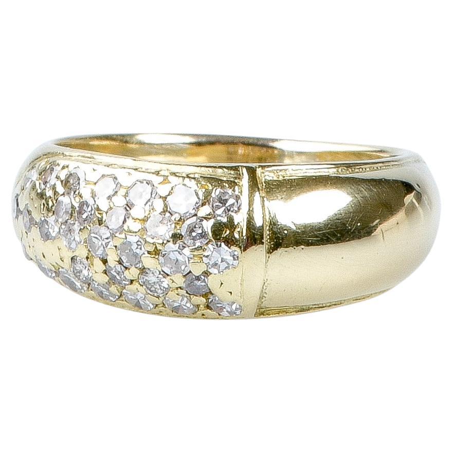 18 carat yellow gold diamonds ring For Sale