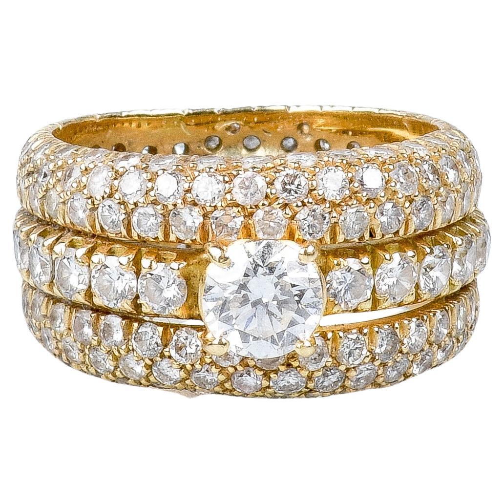 18 Karat Gelbgold Diamantring mit Diamanten im Angebot