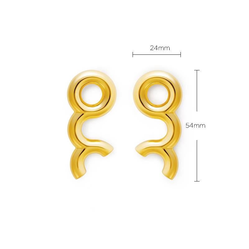 Women's 18 Carat yellow Gold Dynamic Earrings For Sale