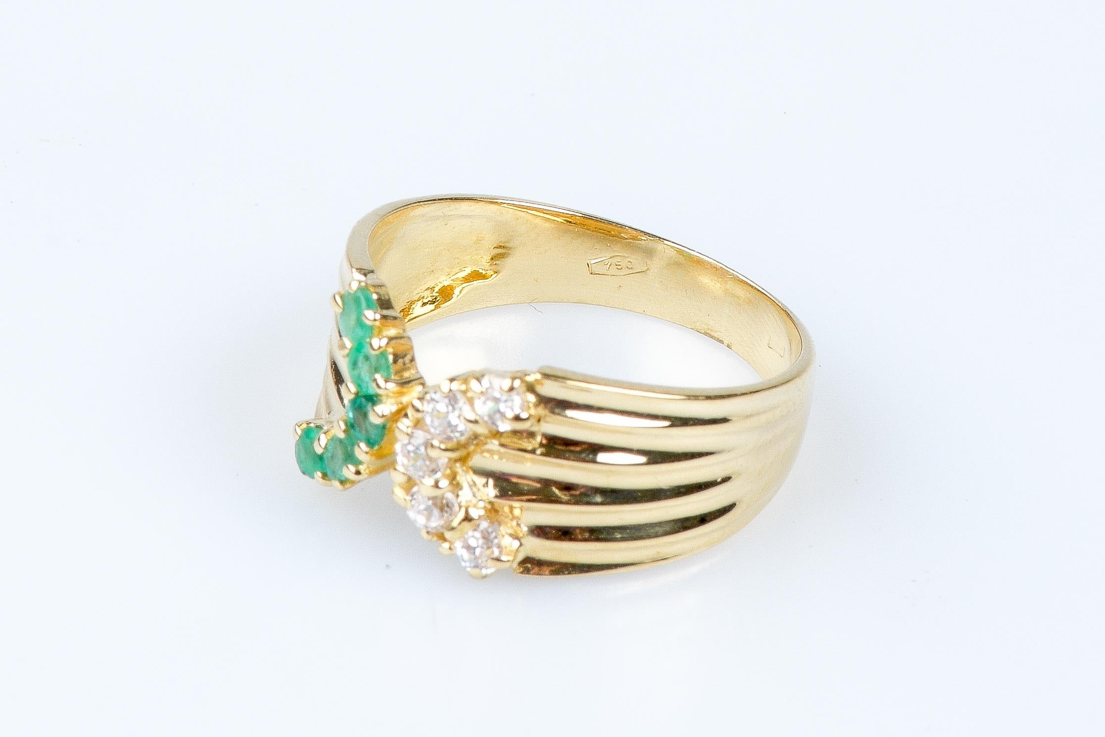 18 carat yellow gold emeralds and zirconium oxides ring For Sale 7