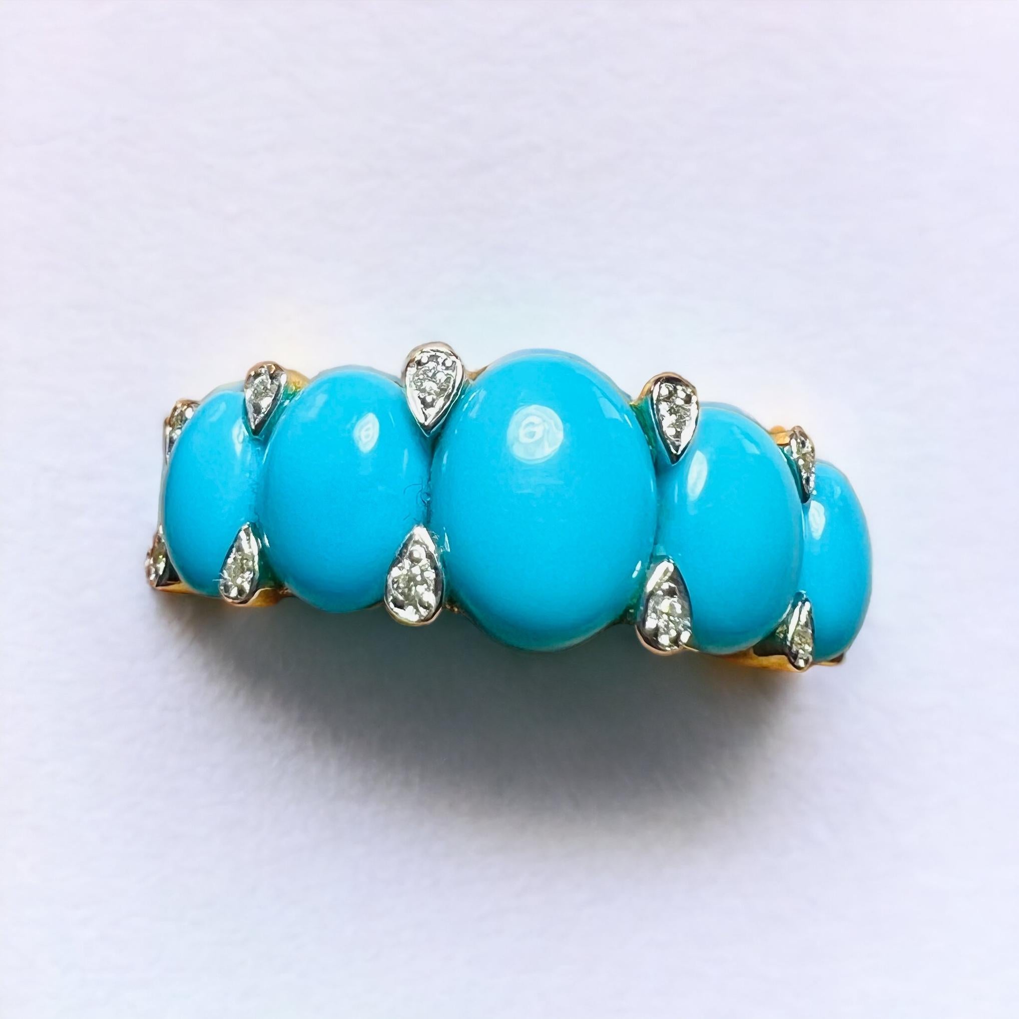 18-carat yellow gold ring set with oval turquoise cabochons with small brilliants,
