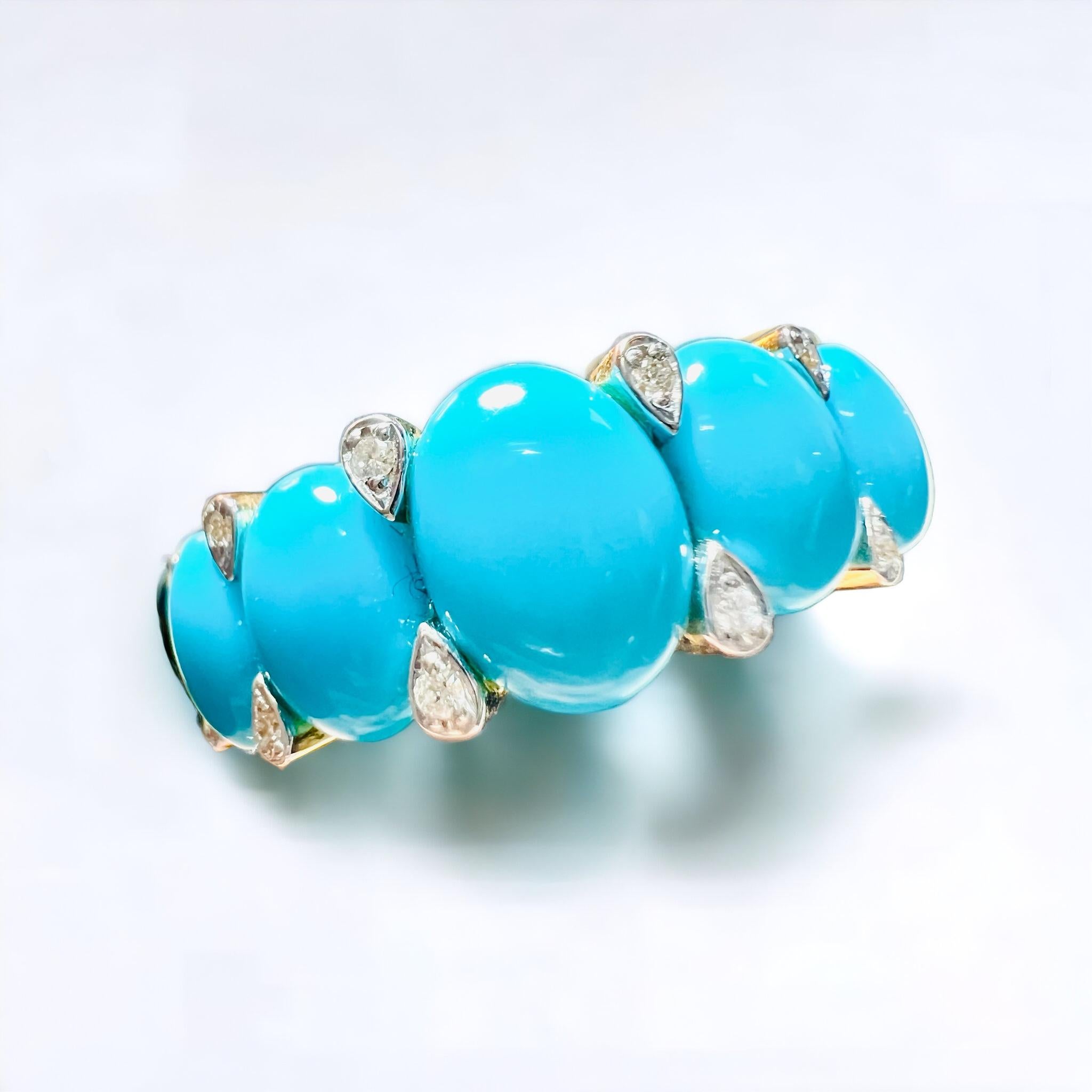 18-carat yellow gold garter ring set with 5 cabochons and pavé diamonds 3