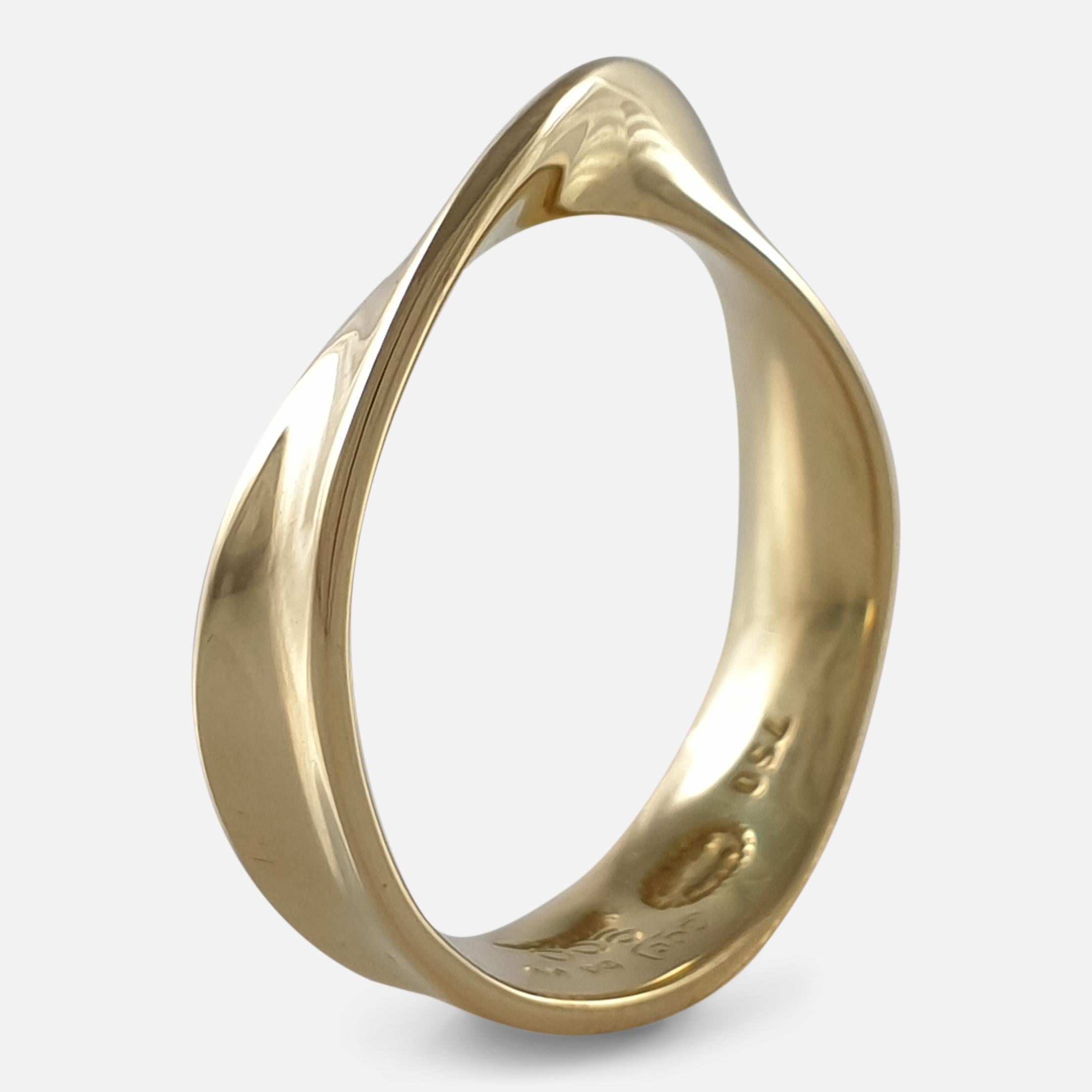 18 Carat Yellow Gold MÖBIUS Ring, No. 900, Georg Jensen In Good Condition In Glasgow, GB