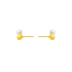 18 Carat yellow Gold Protogenesis Pearl Earrings