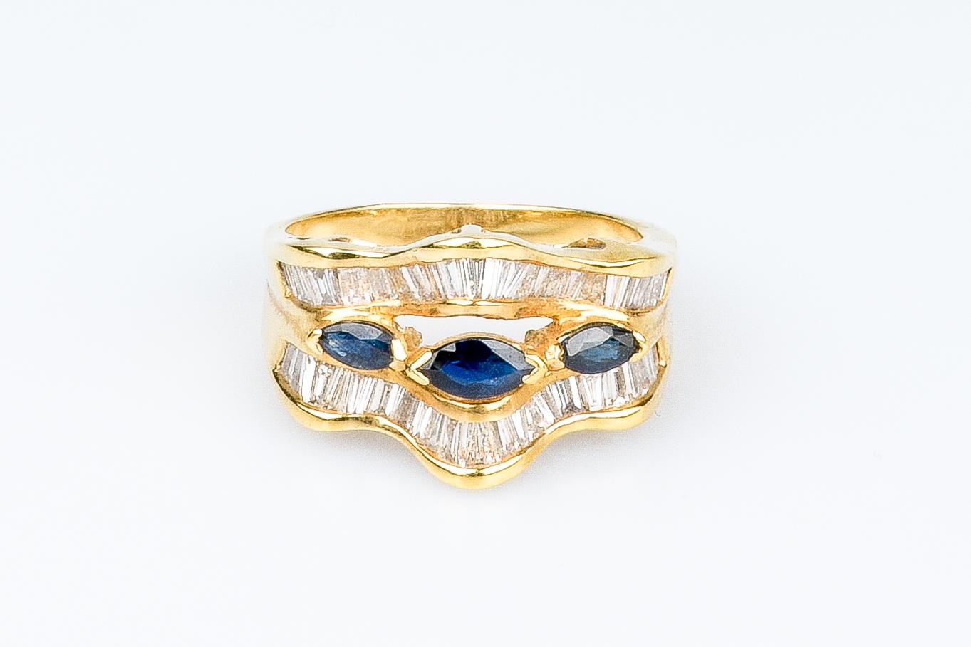 Women's 18 carat yellow gold ring - 0.50 carats sapphires and 1.44 carats diamonds