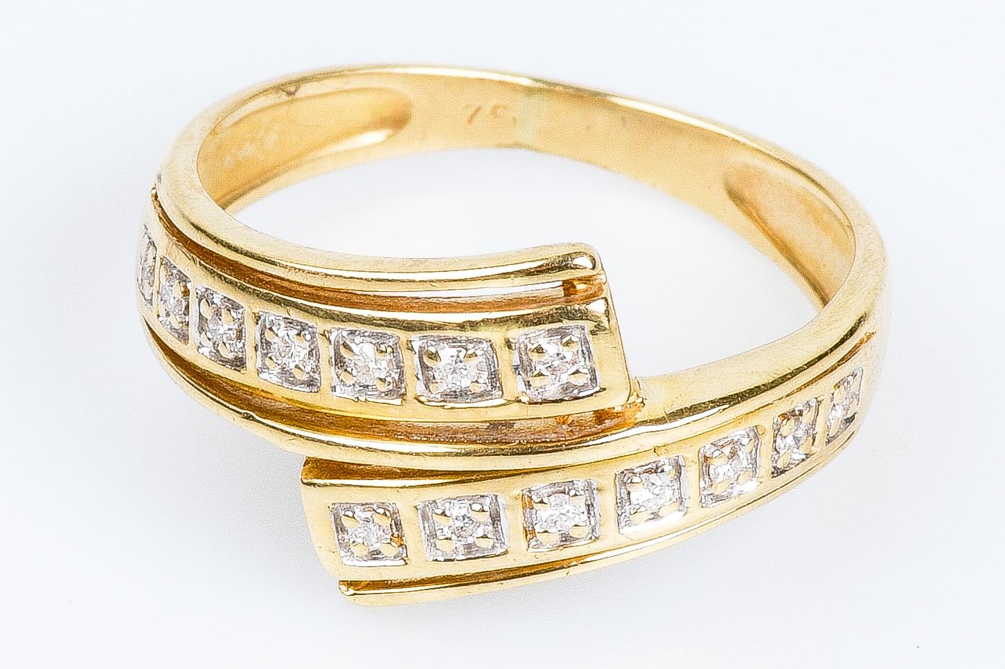 18-carat yellow gold ring decorated with 14 round diamonds of 0.06 carats For Sale 2
