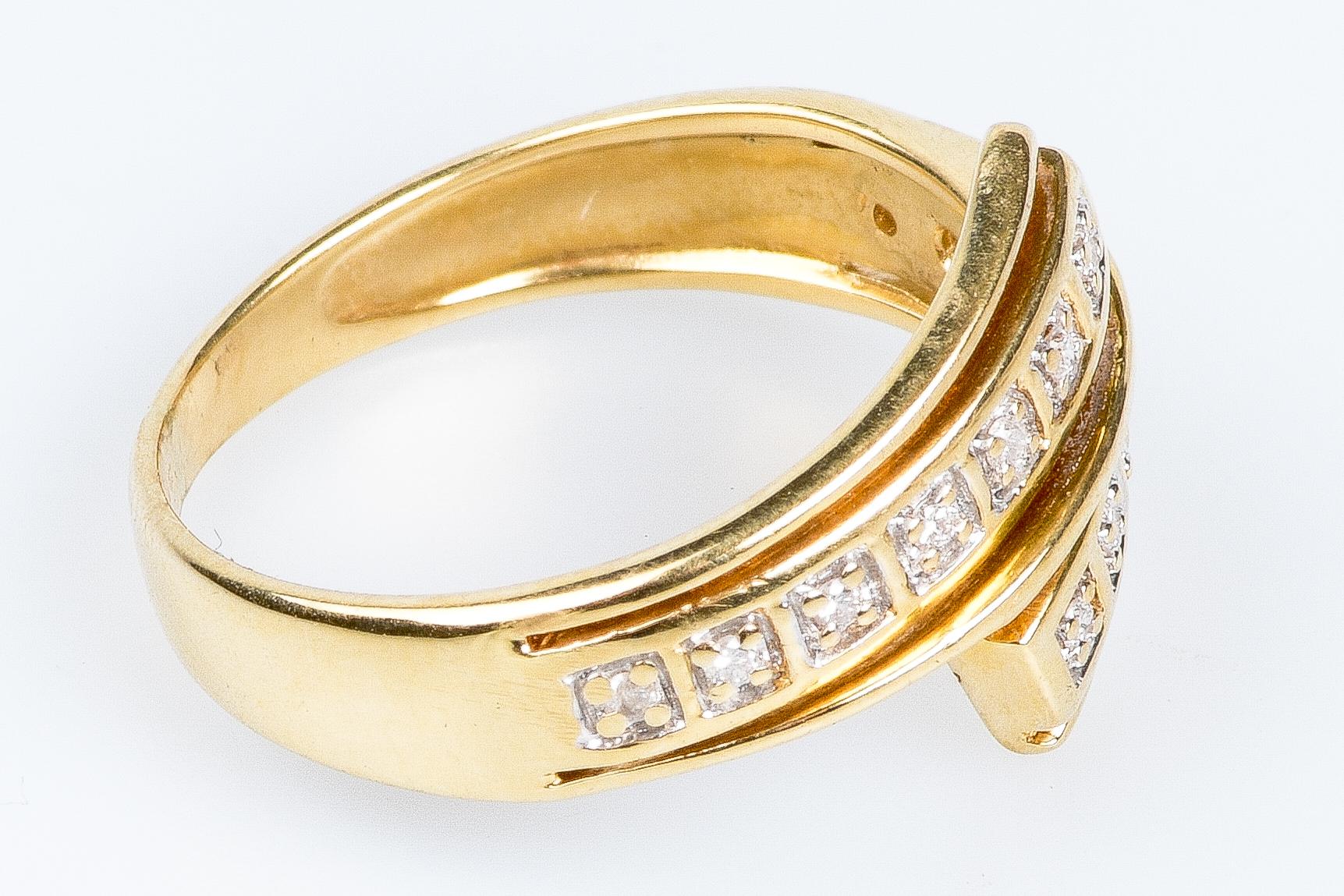 18-carat yellow gold ring decorated with 14 round diamonds of 0.06 carats For Sale 3