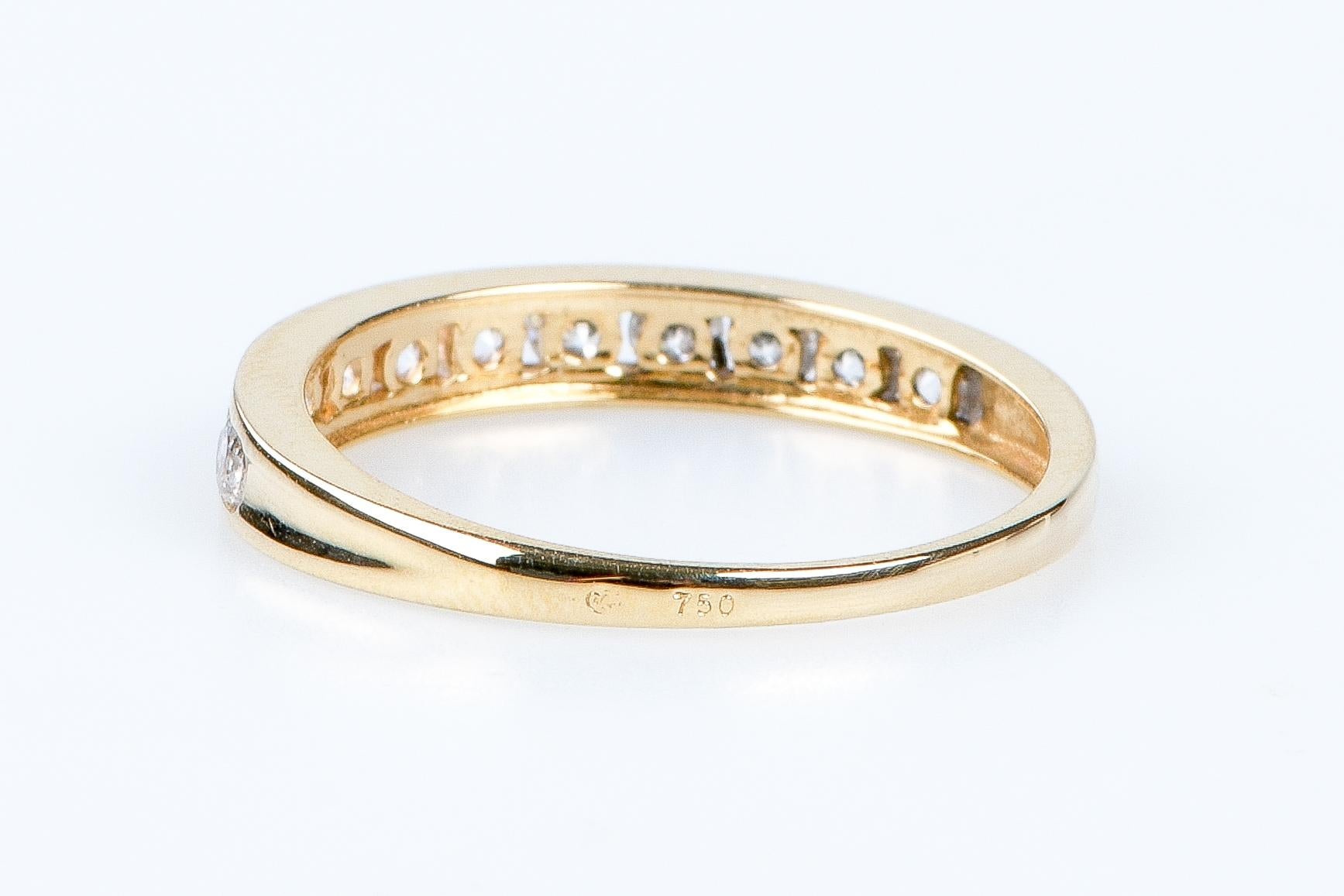18 carat yellow gold ring For Sale 7
