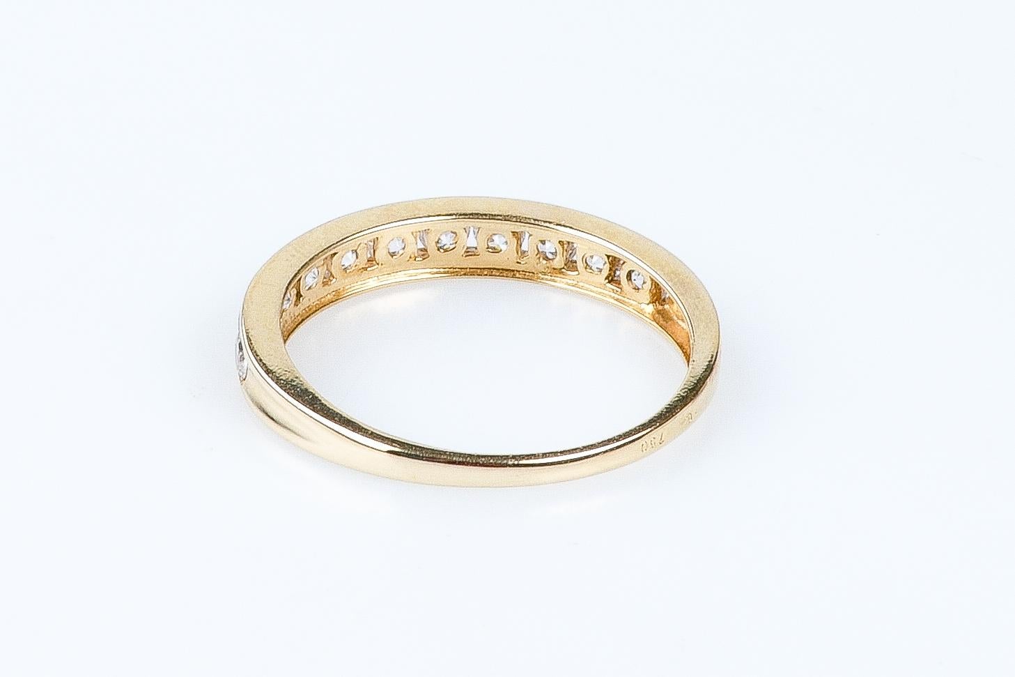 18 carat yellow gold ring For Sale 2