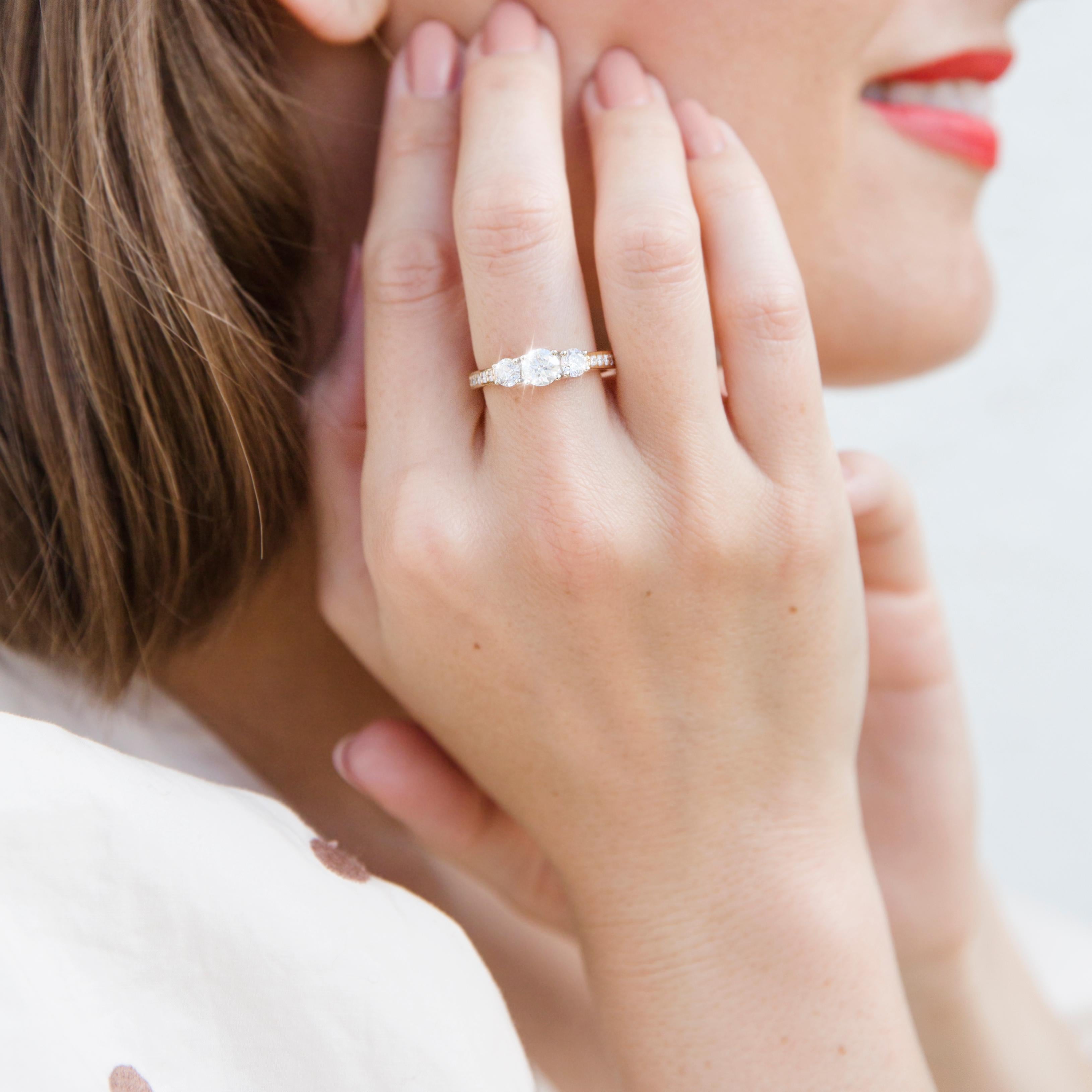 18 carat gold 3 stone diamond ring