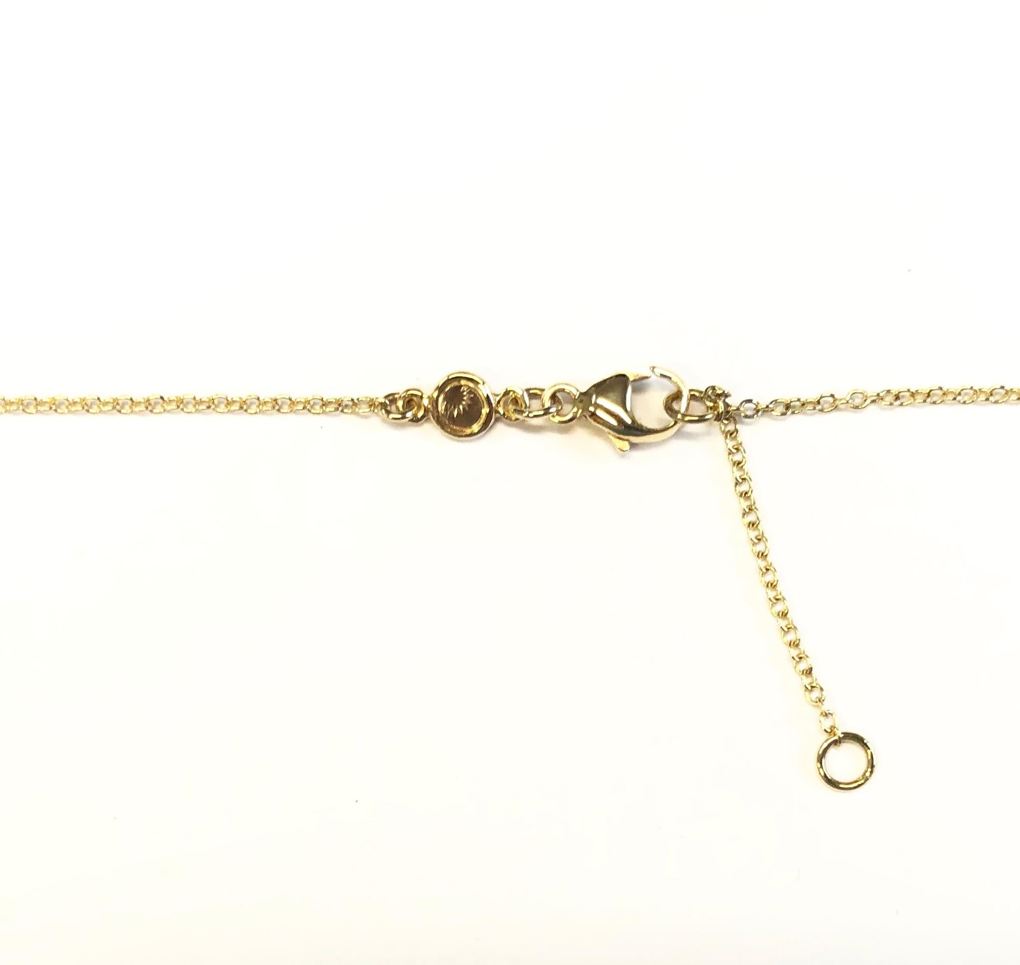 Art Deco 18 Carat Yellow Gold Round Cut Diamonds Pendant Necklace For Sale