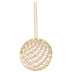 18 Carat Yellow Gold Round Cut Diamonds Pendant Necklace