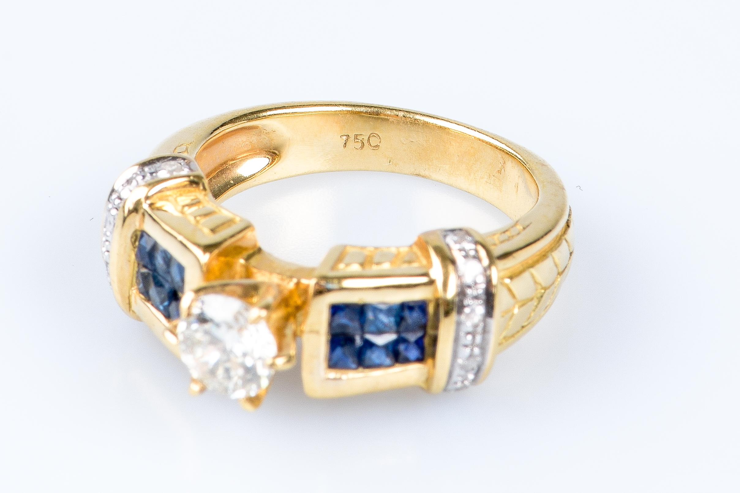 18 carat yellow gold sapphires and diamonds ring  For Sale 9