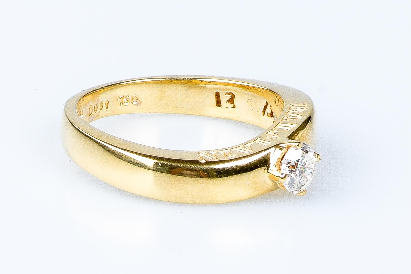 18 carat yellow gold solitaire BALMAIN round brillant cut diamond ring  2