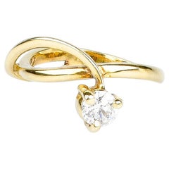 18 carat yellow gold solitaire diamond ring