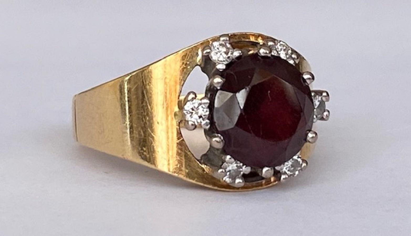 Rétro Bague vintage en or jaune 18 carats avec grenat et diamants de 3,00 carats en vente