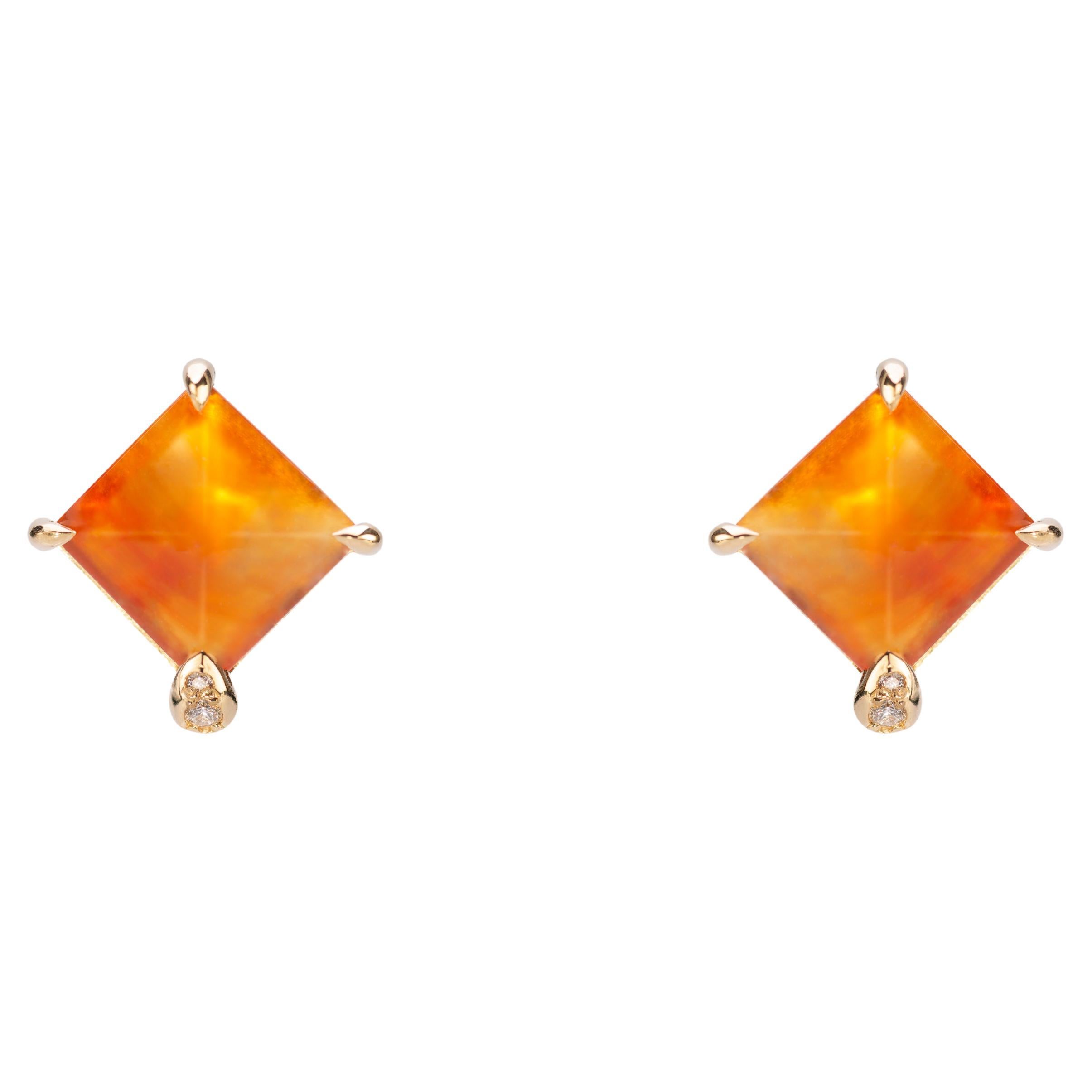 18 Carat Yellow Gold White Diamonds Carnelian Handcrafted Stud Design Earring For Sale