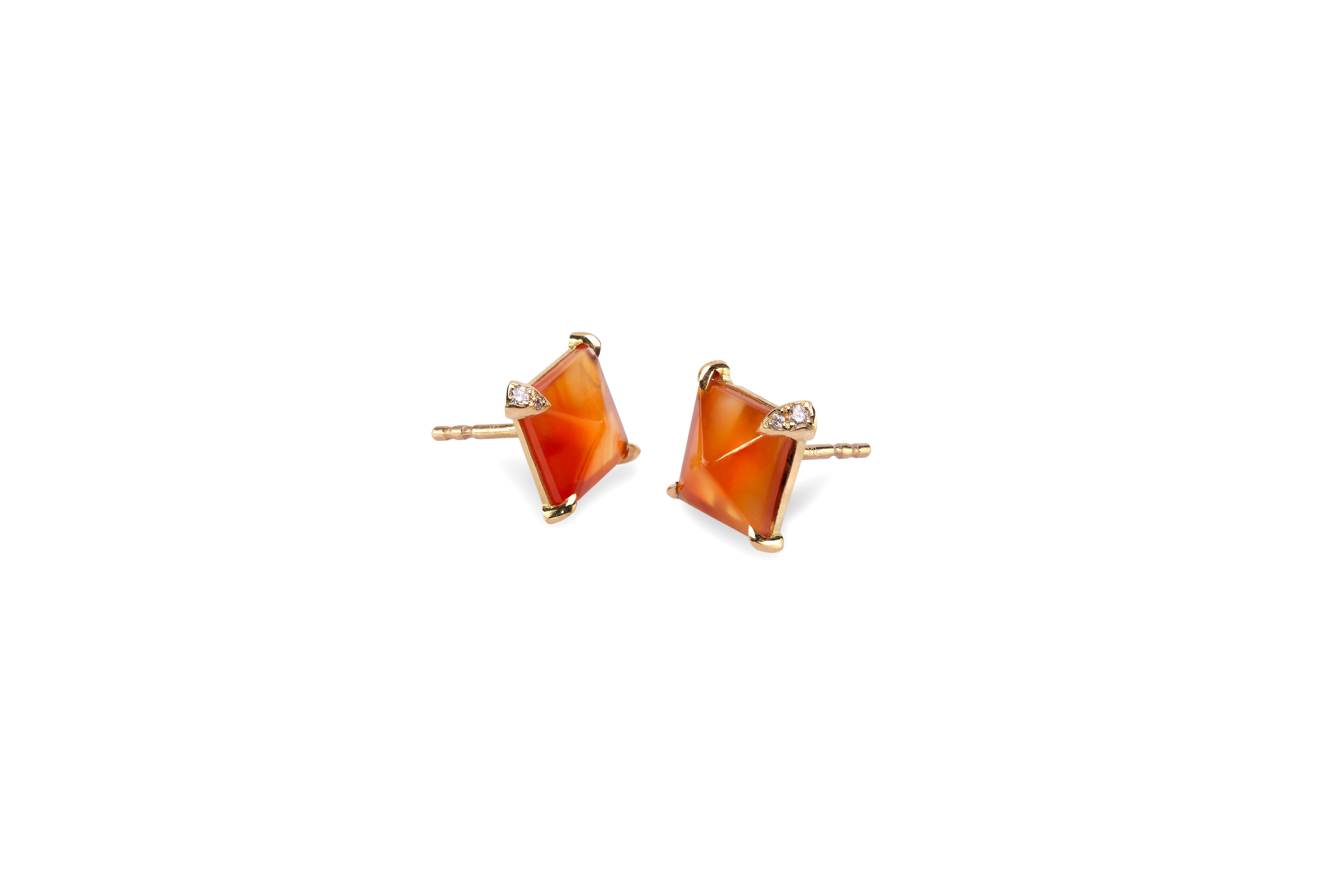 Women's 18 Carat Yellow Gold White Diamonds Carnelian Handcrafted Stud Design Earring For Sale