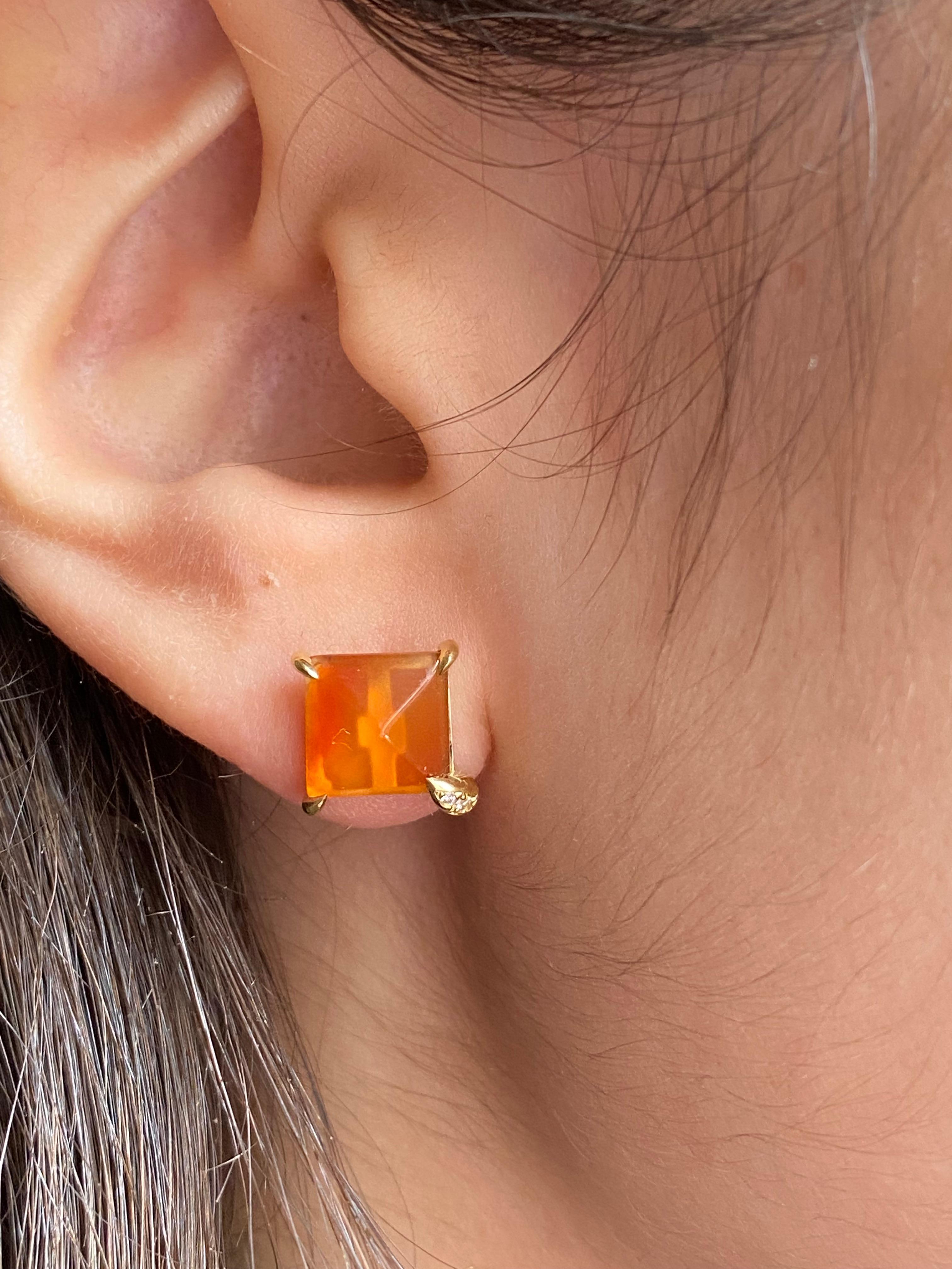 Women's 18 Carat Yellow Gold White Diamonds CarnelianHandcrafted Stud Design Earring For Sale