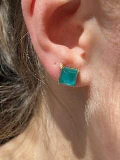 18 Carat Yellow Gold White Diamonds Green Agate RockCrystal Stud Design Earrings