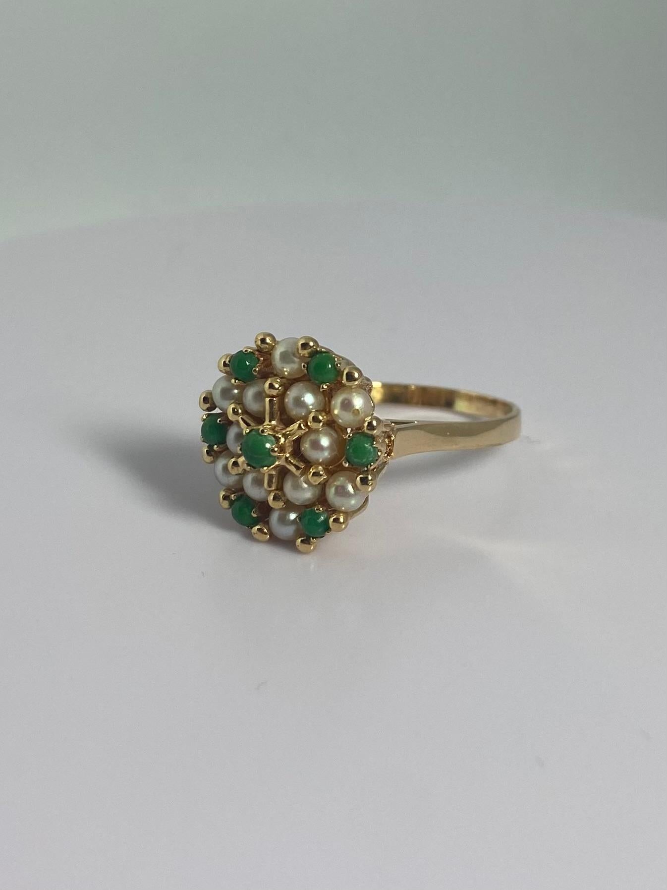Women's 18 Carat Yellow Golden Cocktail Ring with Pearls and Jade Nephrites For Sale