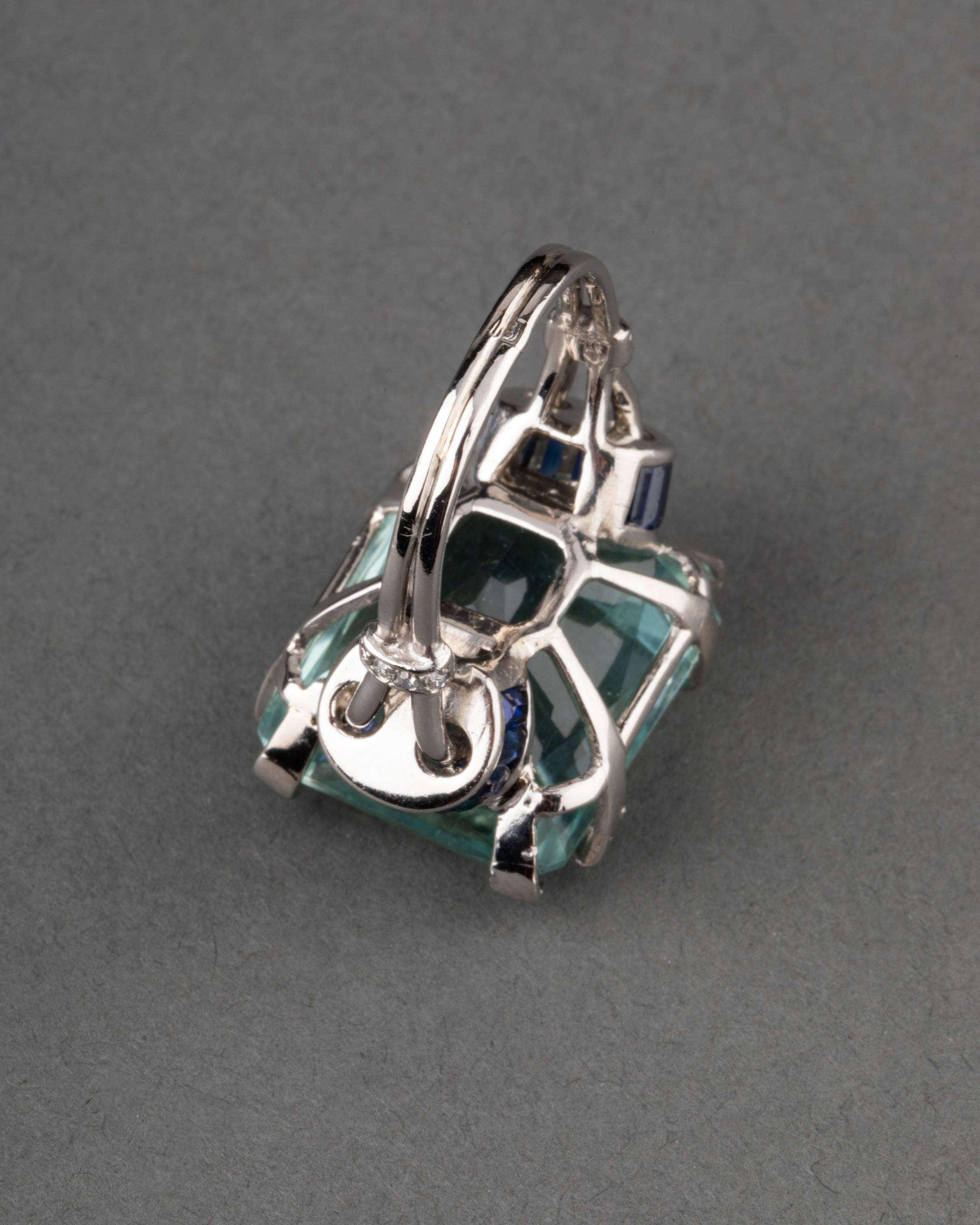 18 Carat Aquamarine and Sapphires French Art Deco Ring 1