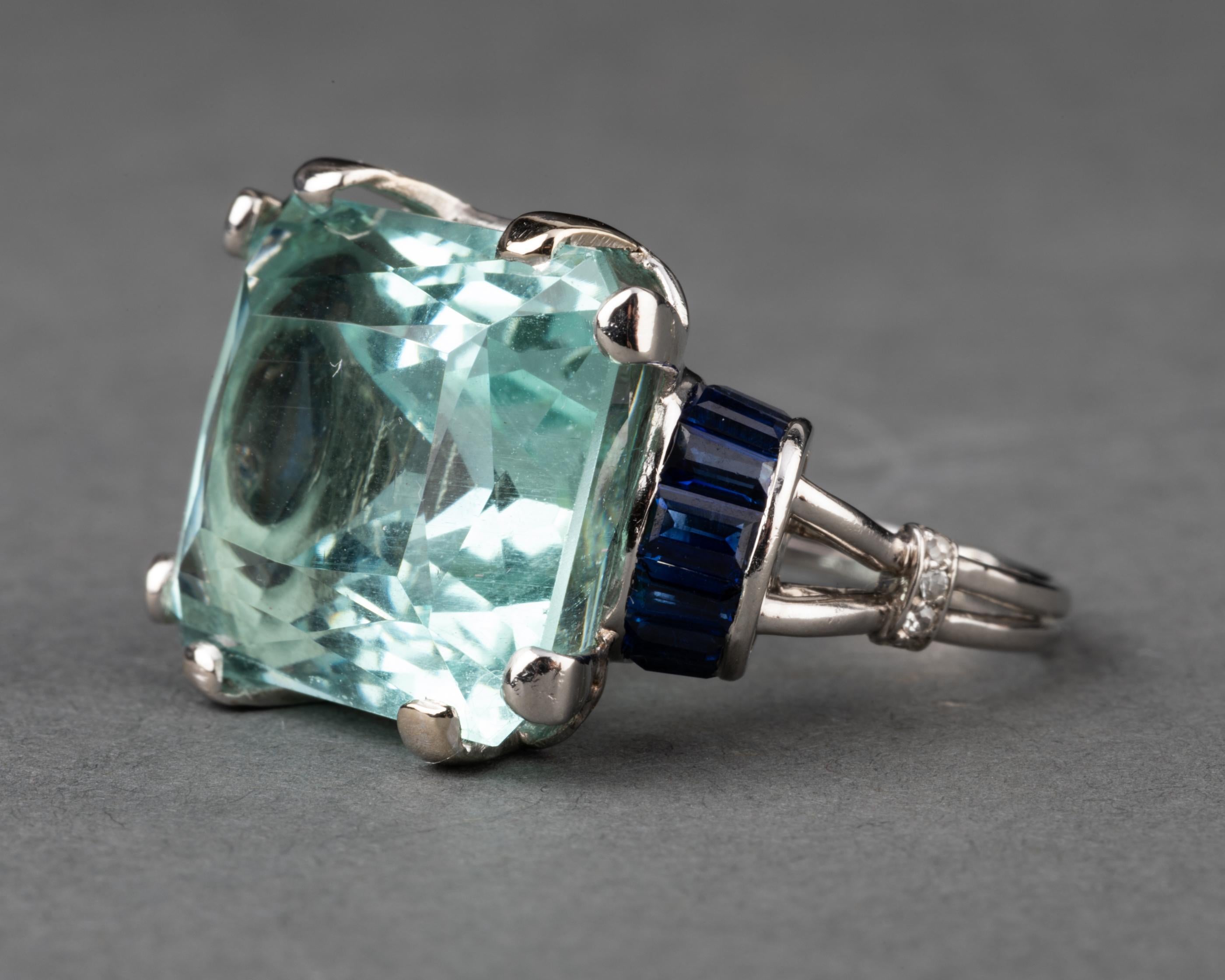 18 Carat Aquamarine and Sapphires French Art Deco Ring 3