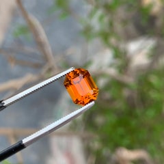 1.8 Carats Intense Orange Color Madeira Citrine Emerald Cut Gemstone for Jewelry