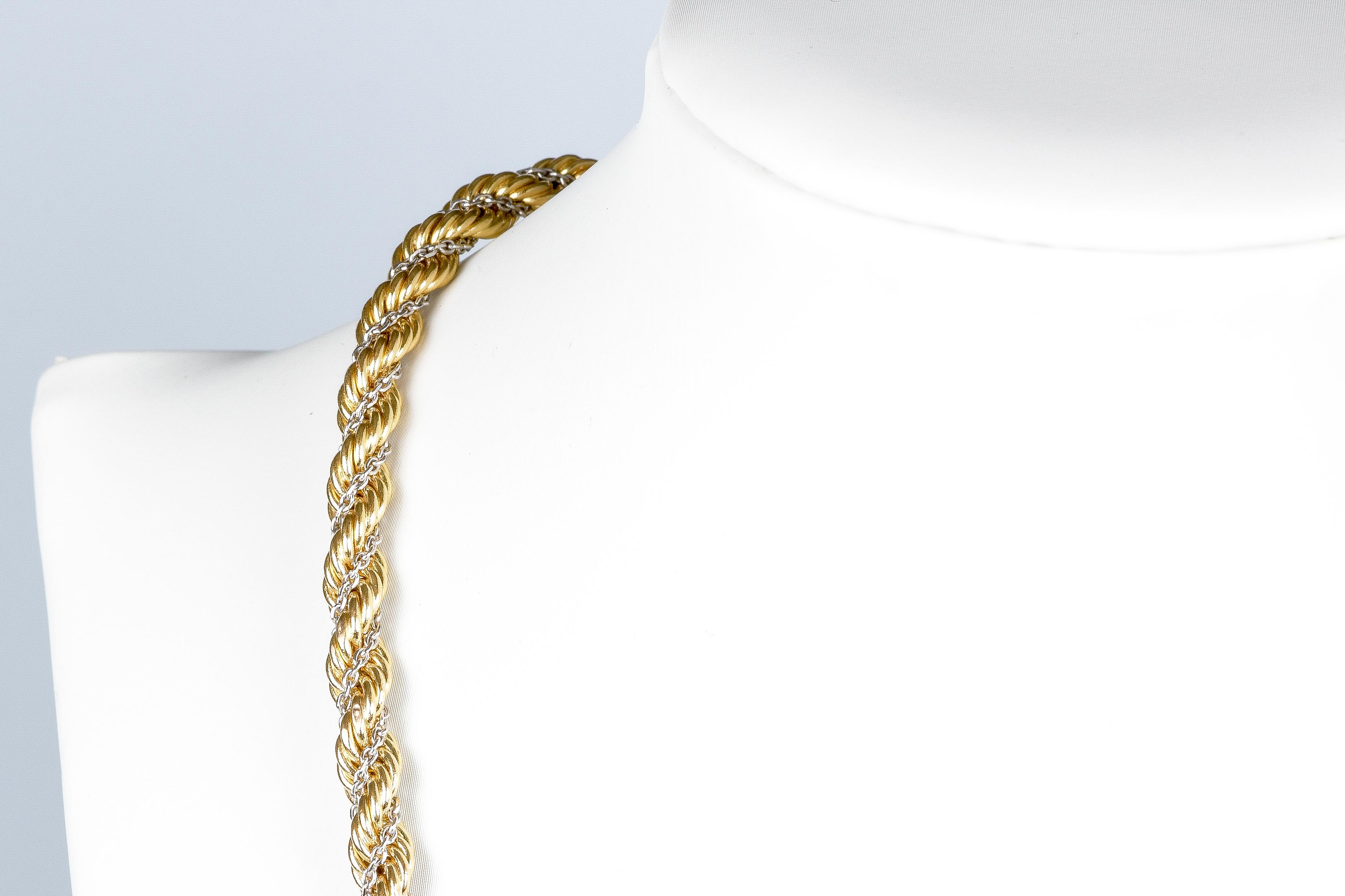 18 carats White and Yellow Gold - Mesh necklace For Sale 1