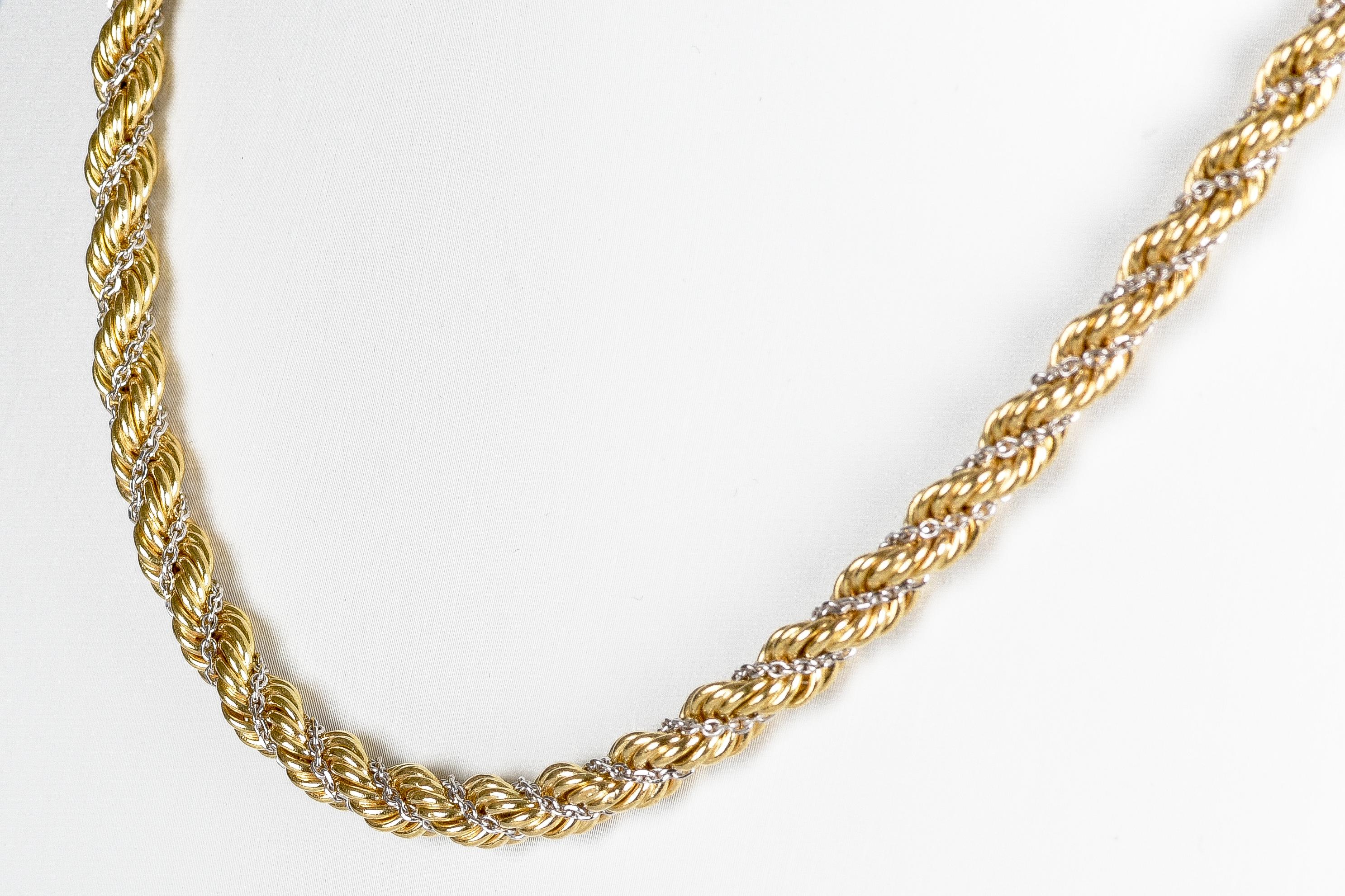 18 carats White and Yellow Gold - Mesh necklace For Sale 5