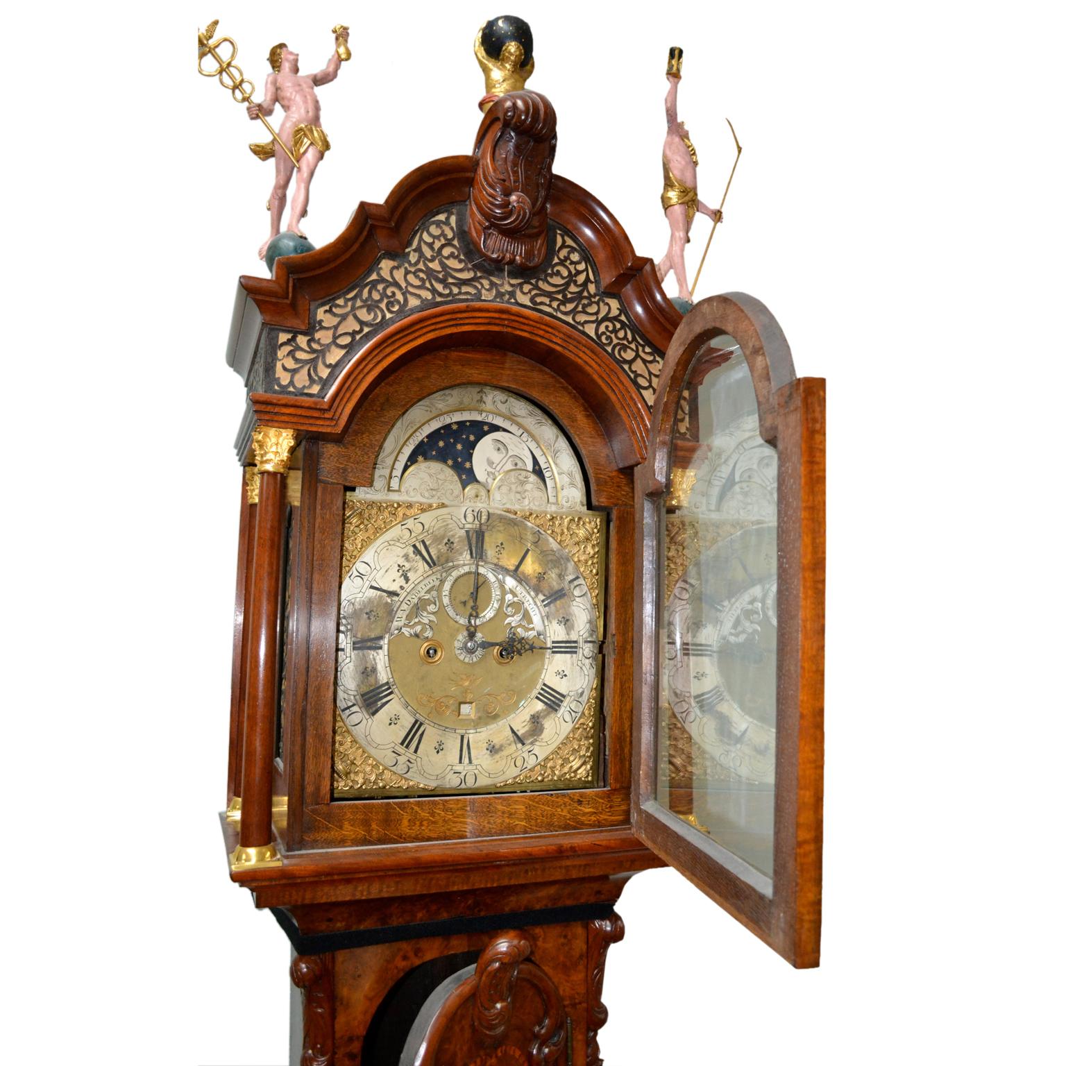 18th Century Dutch 'Utrecht' Longcase or Grandfather Clock by W.V. Dadelbeek In Good Condition For Sale In Vancouver, British Columbia
