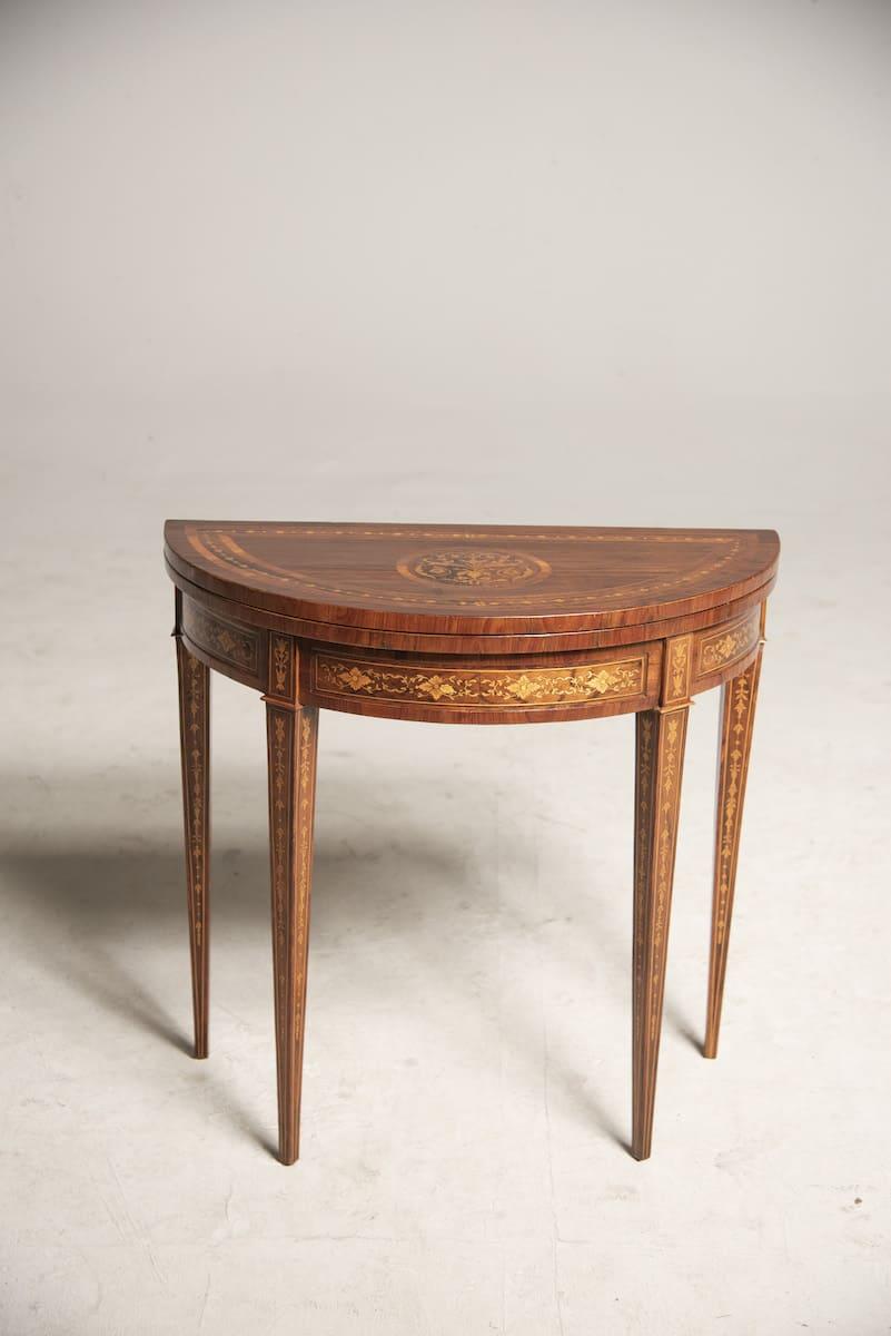 Half moon table console signed Jacob Freres Rue Meslee. Jacob Frères was the stamp used by the brothers Georges II (1768-1803) and François-Honoré Jacob (1770-1841) from 1796-1803. The Jacob Frères most famous client was Josephine, wife of Napoleon