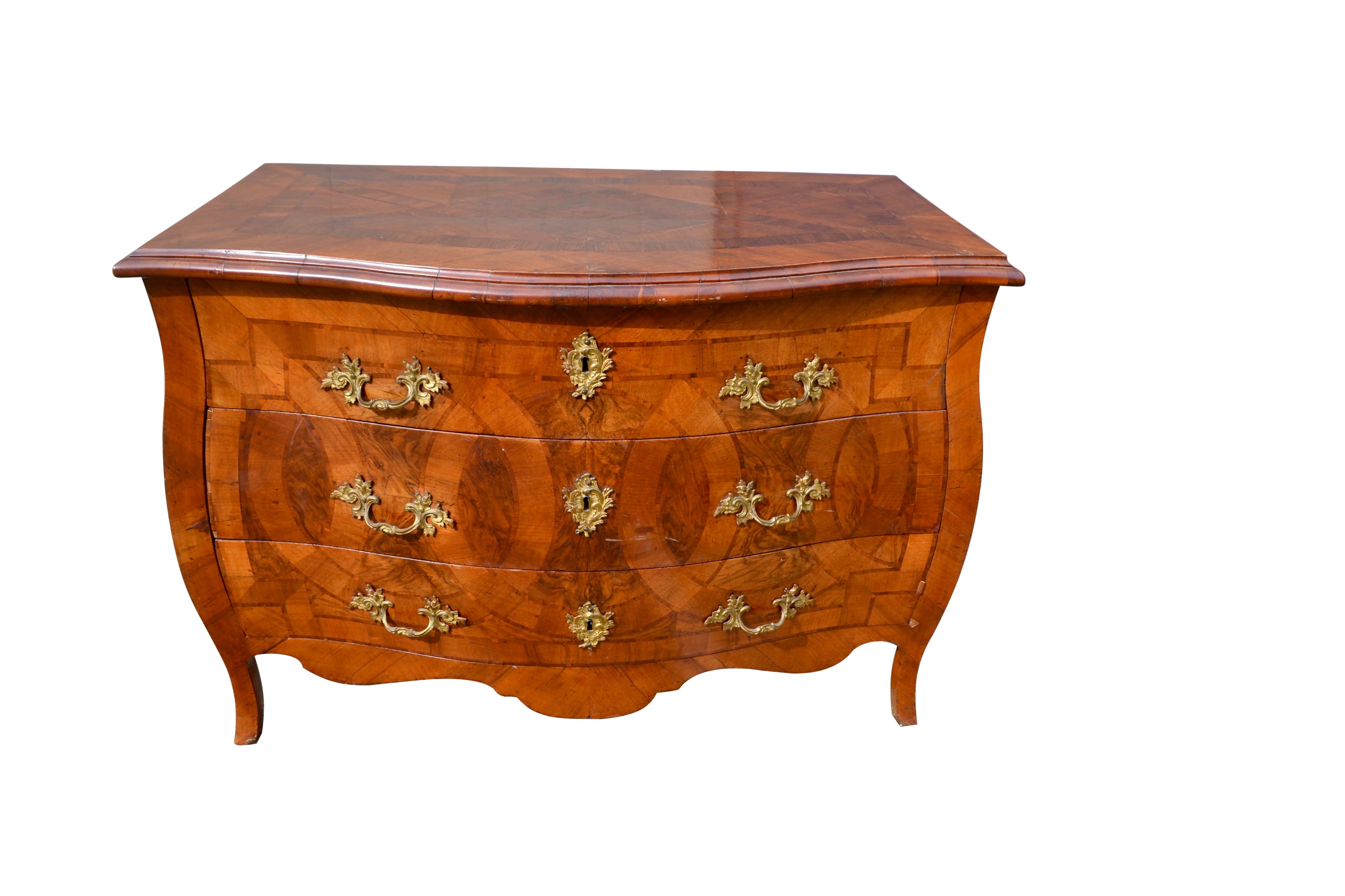 Olive 18th Century Italian Louis XV Period Marquetry Bombe Chest of Drawers For Sale