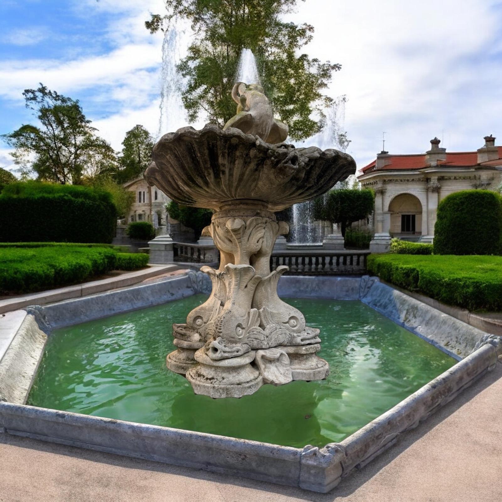 18' Century Monumental Italian Water Fountain with Delphine Sculptures For Sale 1