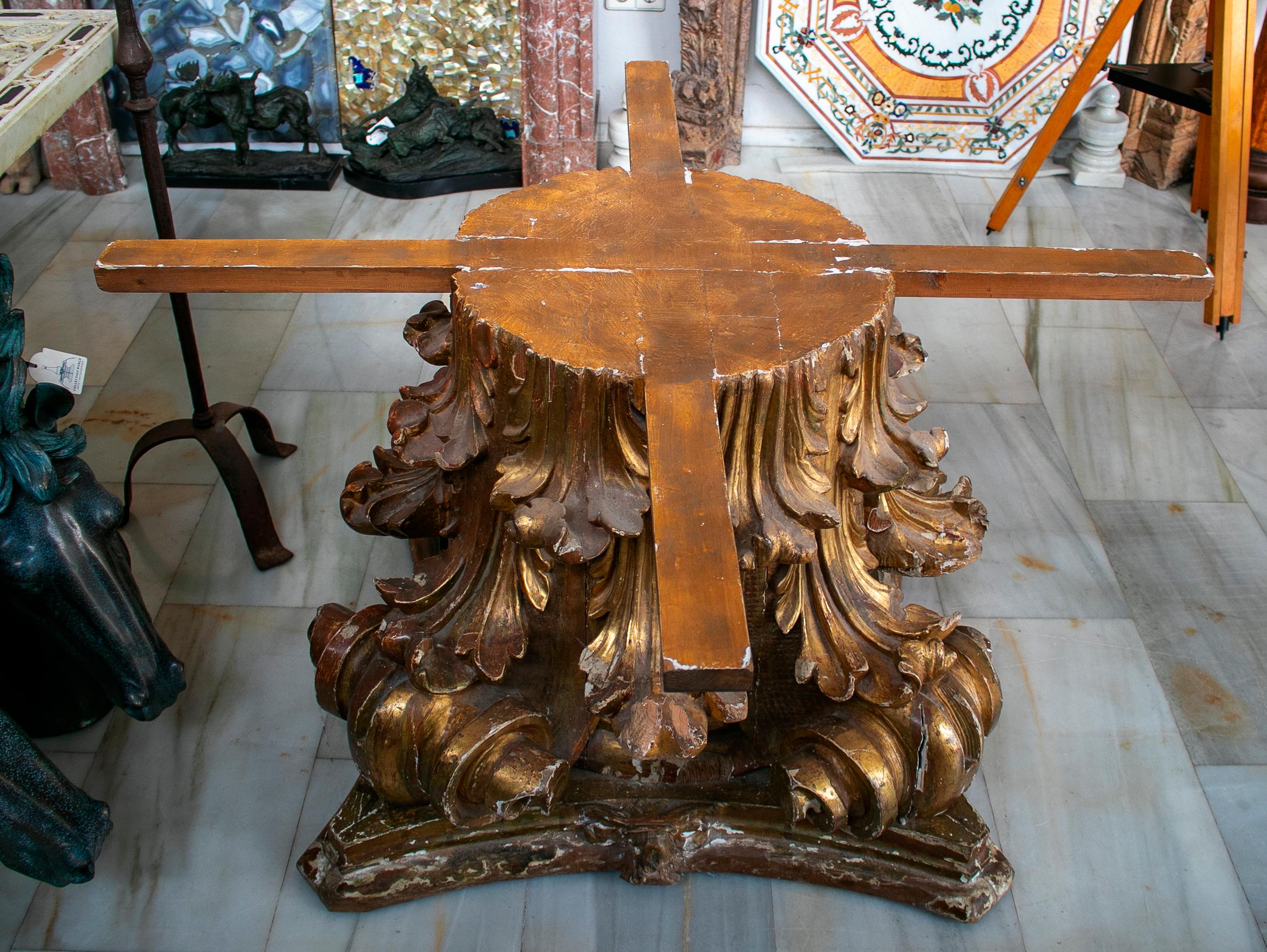 18th century Spanish wooden Corinthian capital table base.