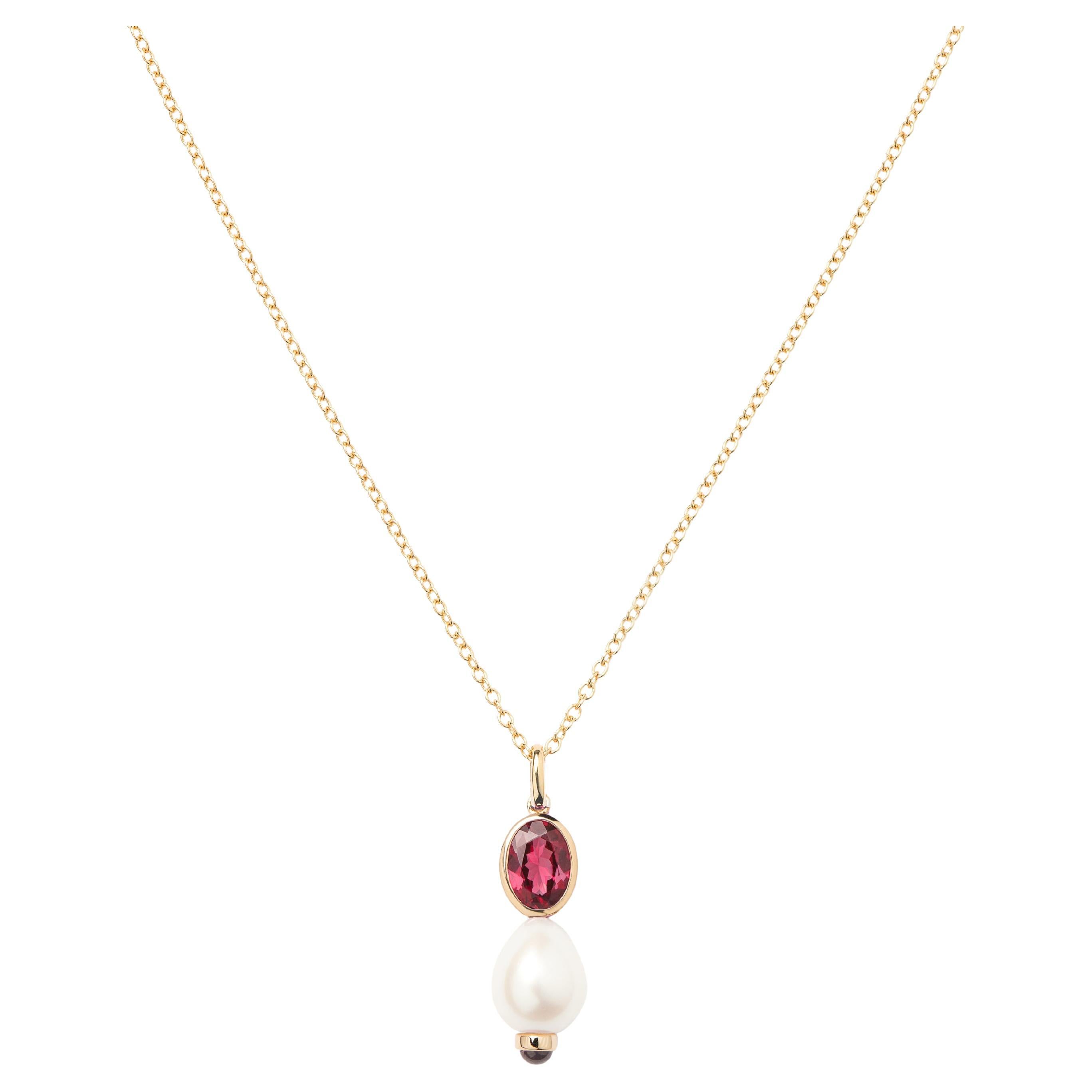 18ct Gold Pearl Rhodolite Necklace, Yellow Gold, Perles Précieuses Collection For Sale