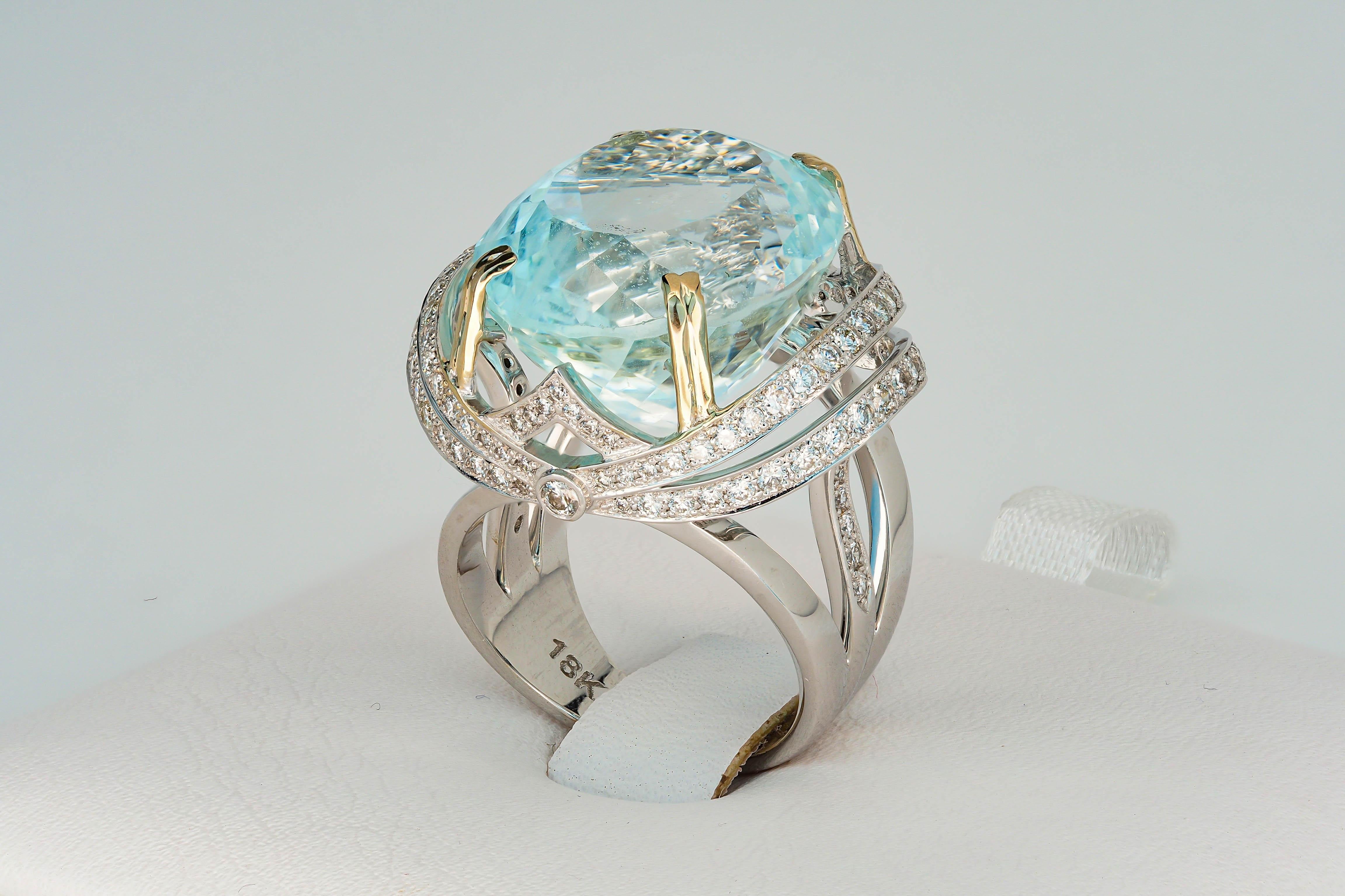 18 Ct Gold Ring with 25 Ct aquamarine and Diamonds 6