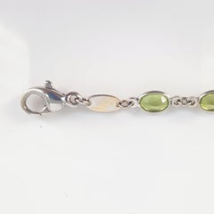 18 Ct White Gold Peridot Necklace