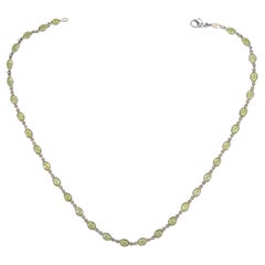 18 Ct White Gold Peridot Necklace
