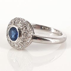 18 Ct White Gold Sapphire Diamond Ring