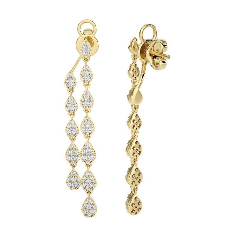 Panoramica:
Gli orecchini pendenti 12 Pear Drop della collezione Moonlight sono una coppia straordinaria realizzata in oro giallo 14K. Con un'impressionante quantità di diamanti pari a 1,8 carati, questi orecchini sono progettati per aggiungere un