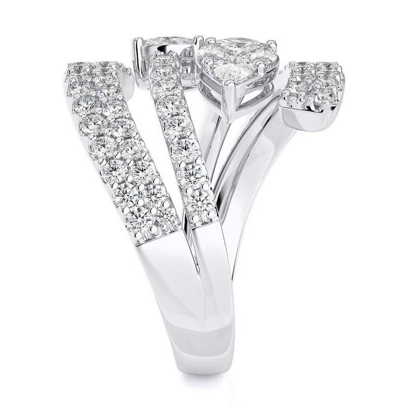 Round Cut 1.8 CTW Round Diamond 18K White Gold Classic Collection Dual leaf Finger Ring For Sale