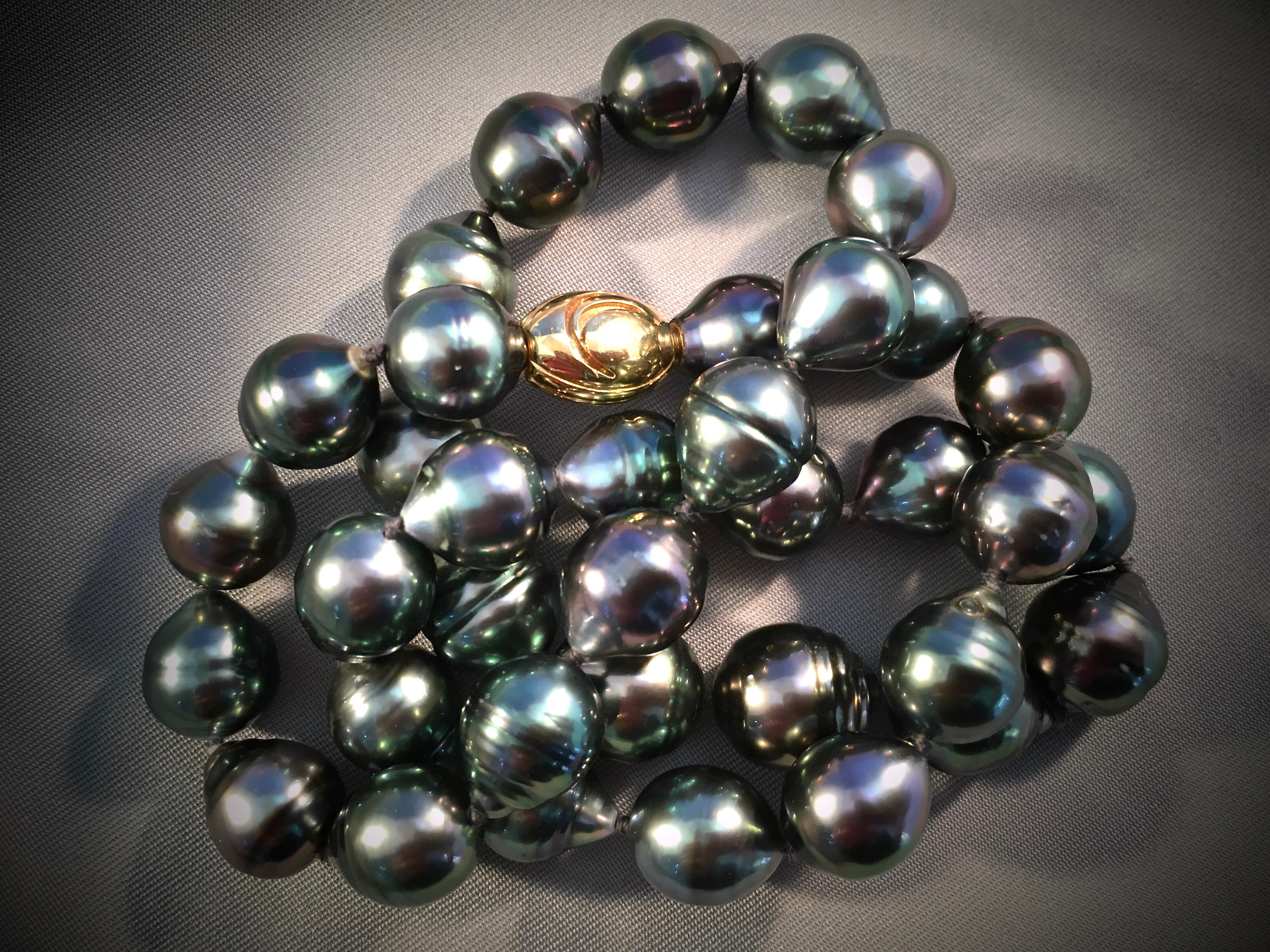 Iridesse Princess Length Multicolored Tahitian Baroque Pearl Necklace In Good Condition In Sherman Oaks, CA