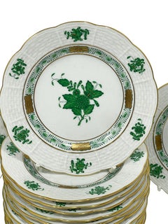 18 Herend "Chinese Bouquet Apponyi Green" # 512, 1980s
