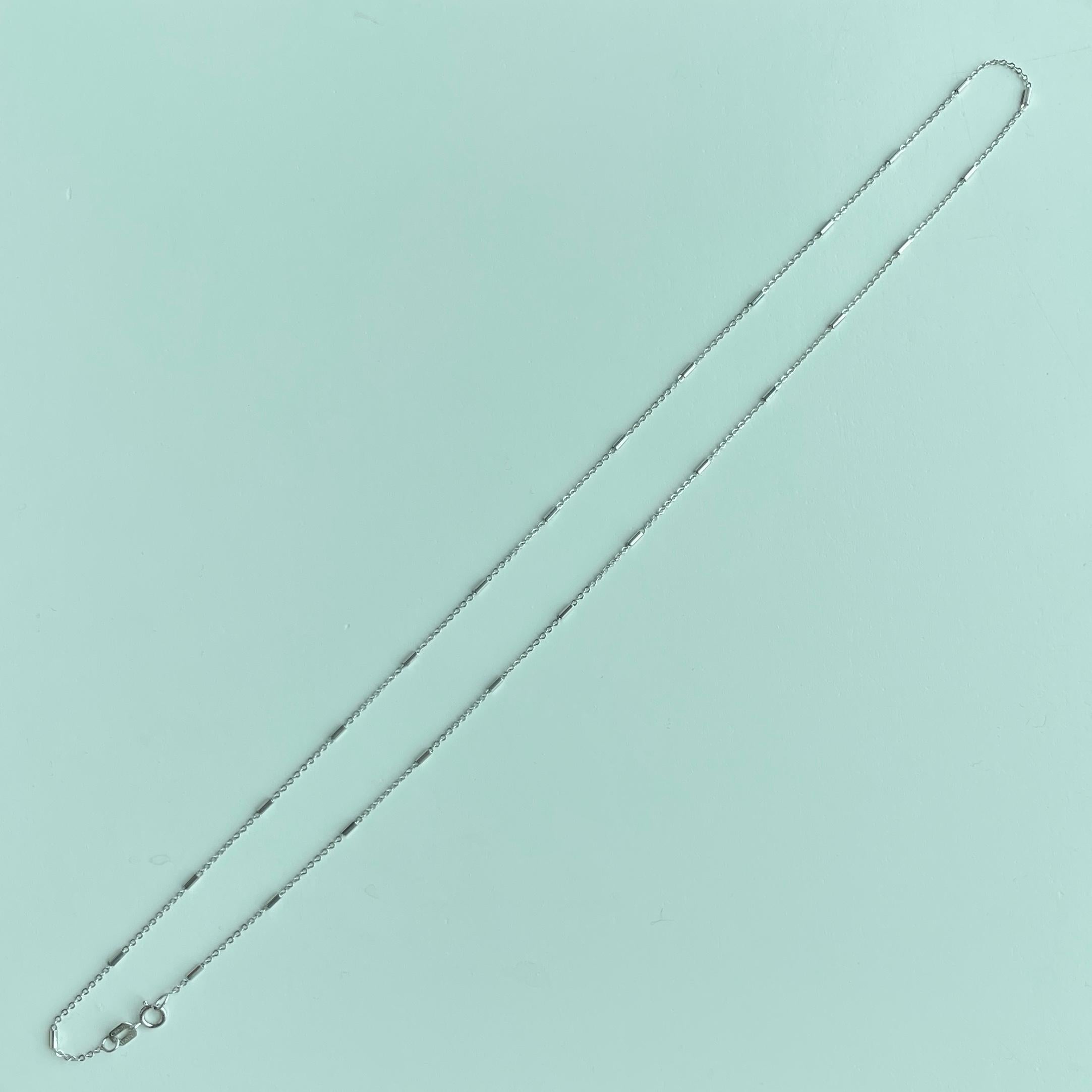 Catena d'oro 18'' Italia - Collana in oro bianco (oro 18k 750 puro) 1.7g In condizioni Nuovo in vendita a Singapore, SG